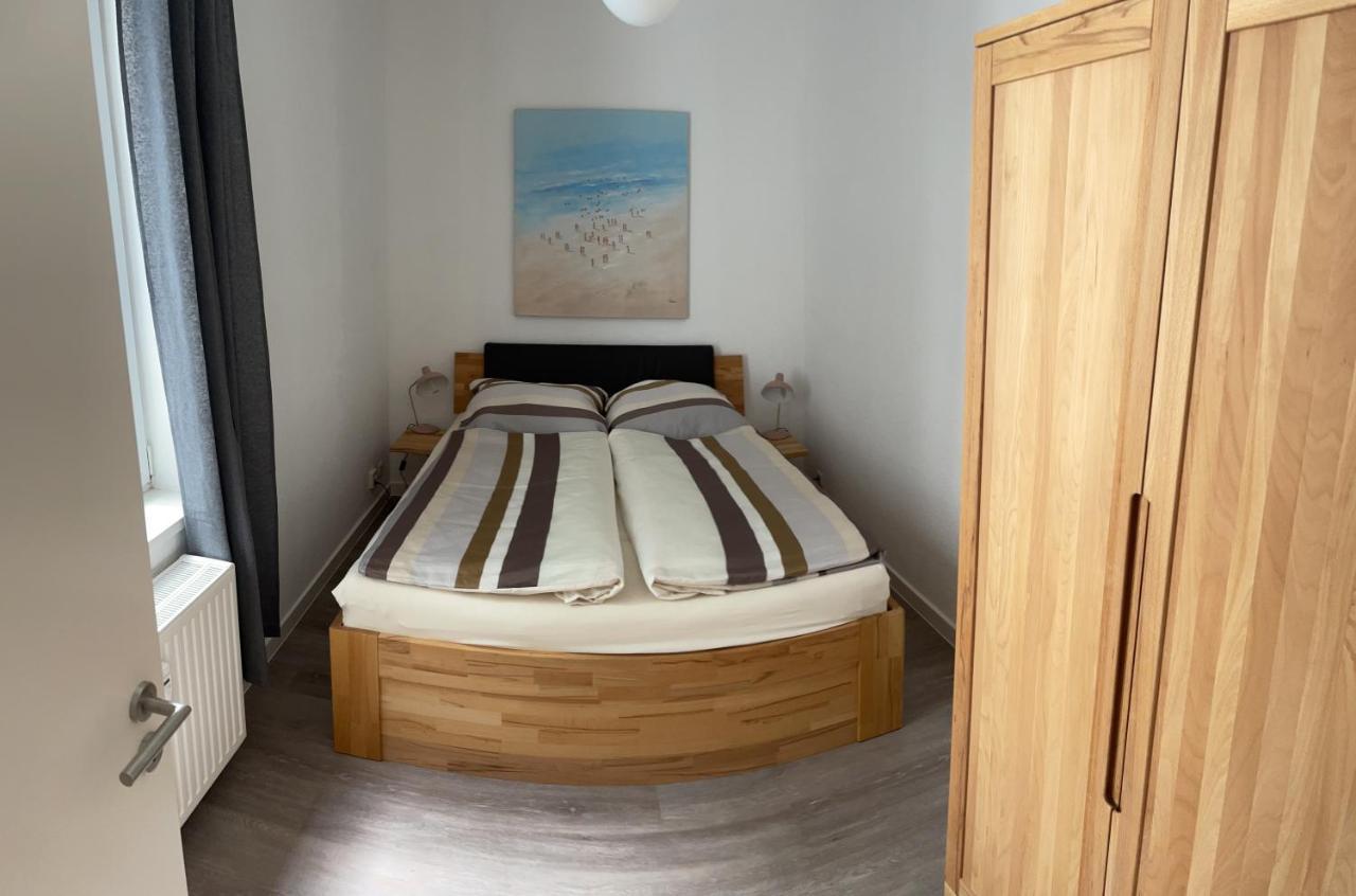 Ruhige Ferienwohnung Росток Екстер'єр фото